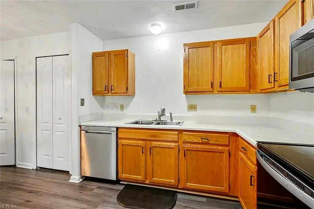 4626 Old Fox TRL, CHESAPEAKE VA 23321 thumb 11