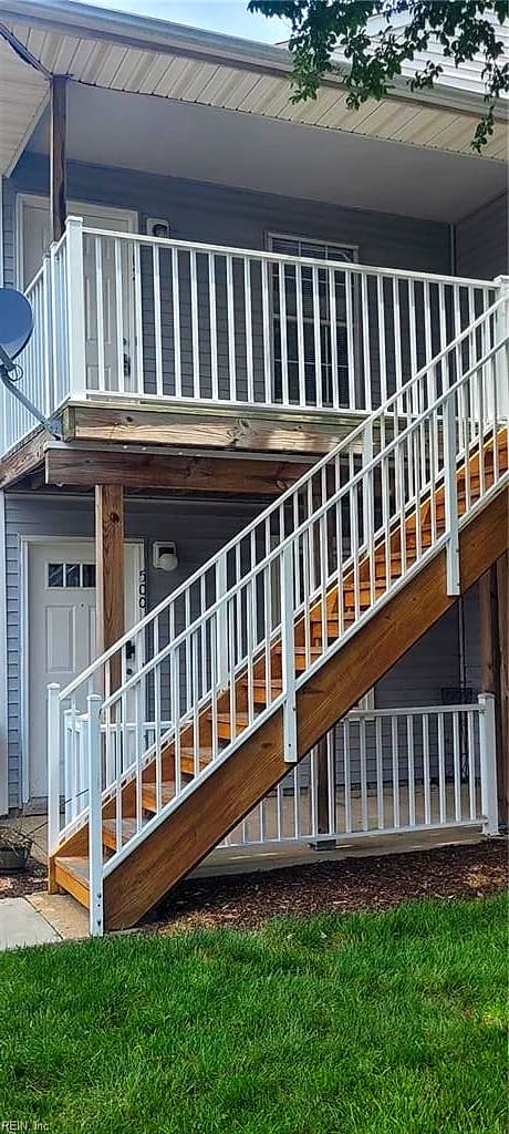 502 Wharf CT, VIRGINIA BEACH VA 23462 - Photo 2