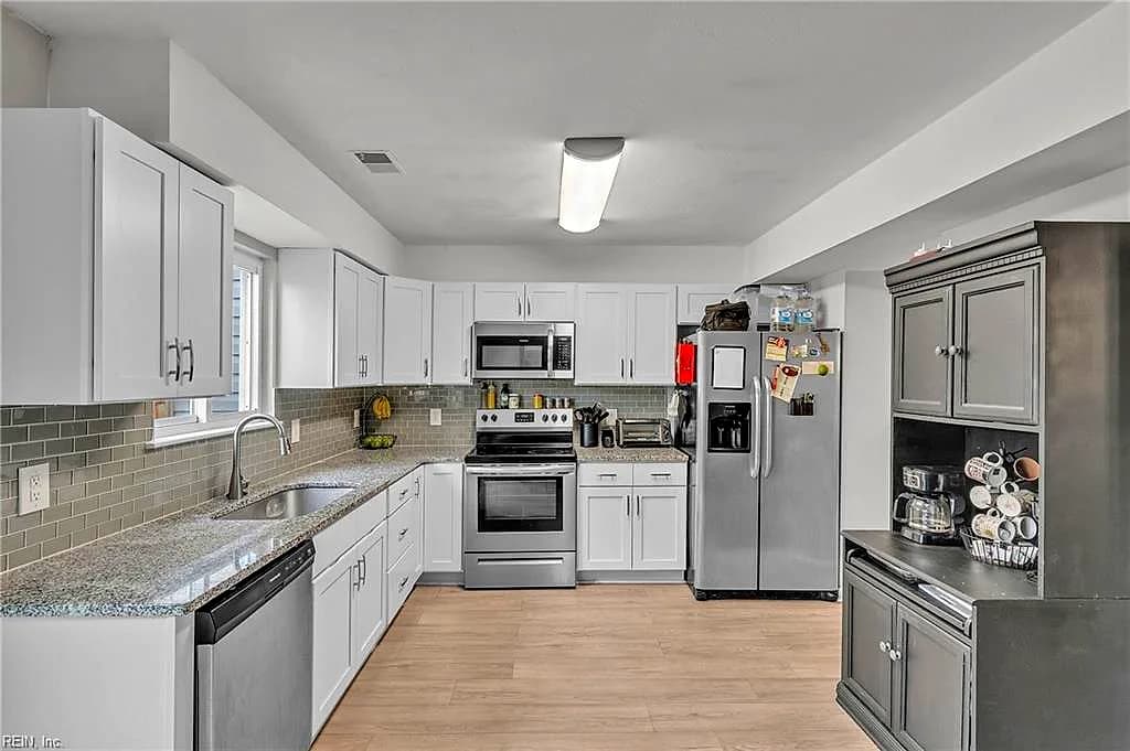 3238 Manor Glenn CT, VIRGINIABEACH VA 23453 thumb 10