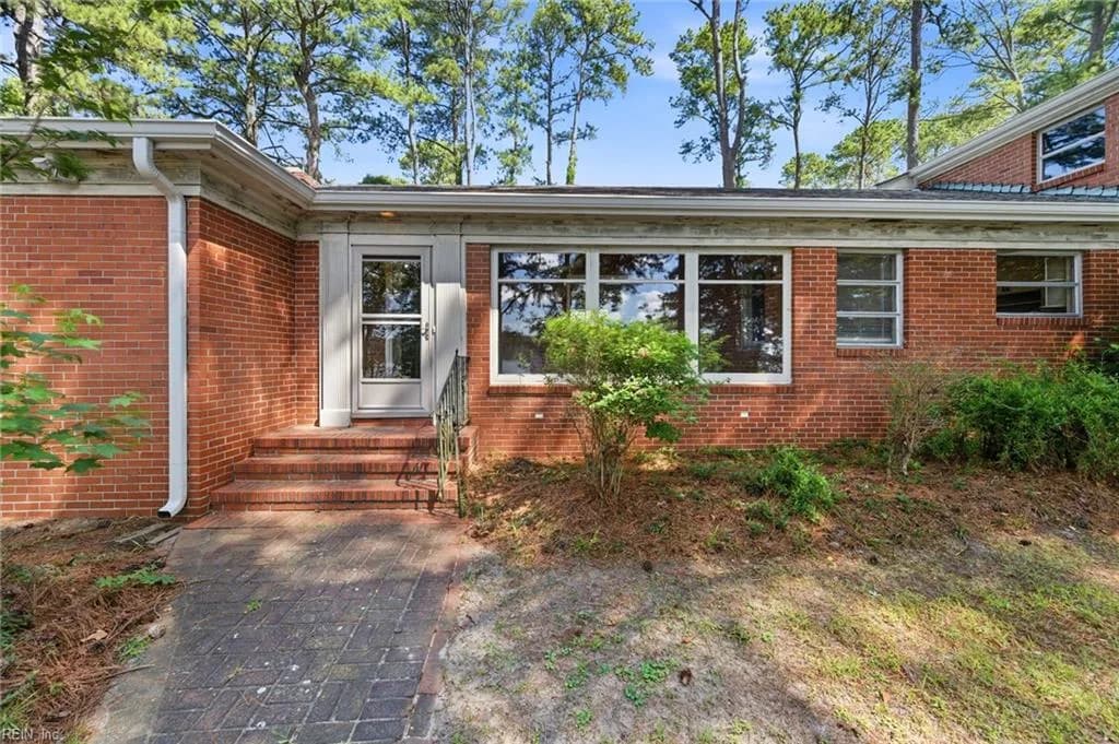 2736 Sterling Point DR, PORTSMOUTH VA 23703 thumb 6