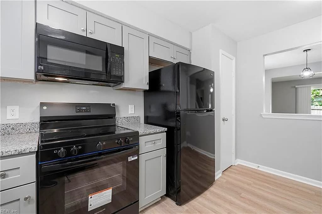 2113 Keller AVE #14, NORFOLK VA 23504 thumb 6
