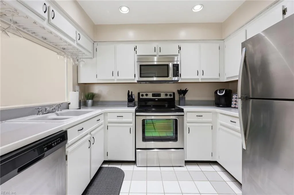 4505 Guam ST, VIRGINIABEACH VA 23455 thumb 6
