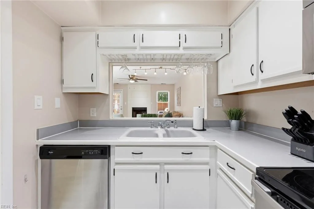 4505 Guam ST, VIRGINIABEACH VA 23455 thumb 7