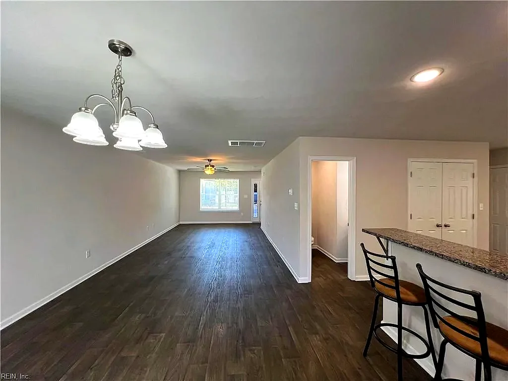 312 W 1st AVE, FRANKLIN VA 23851 thumb 8