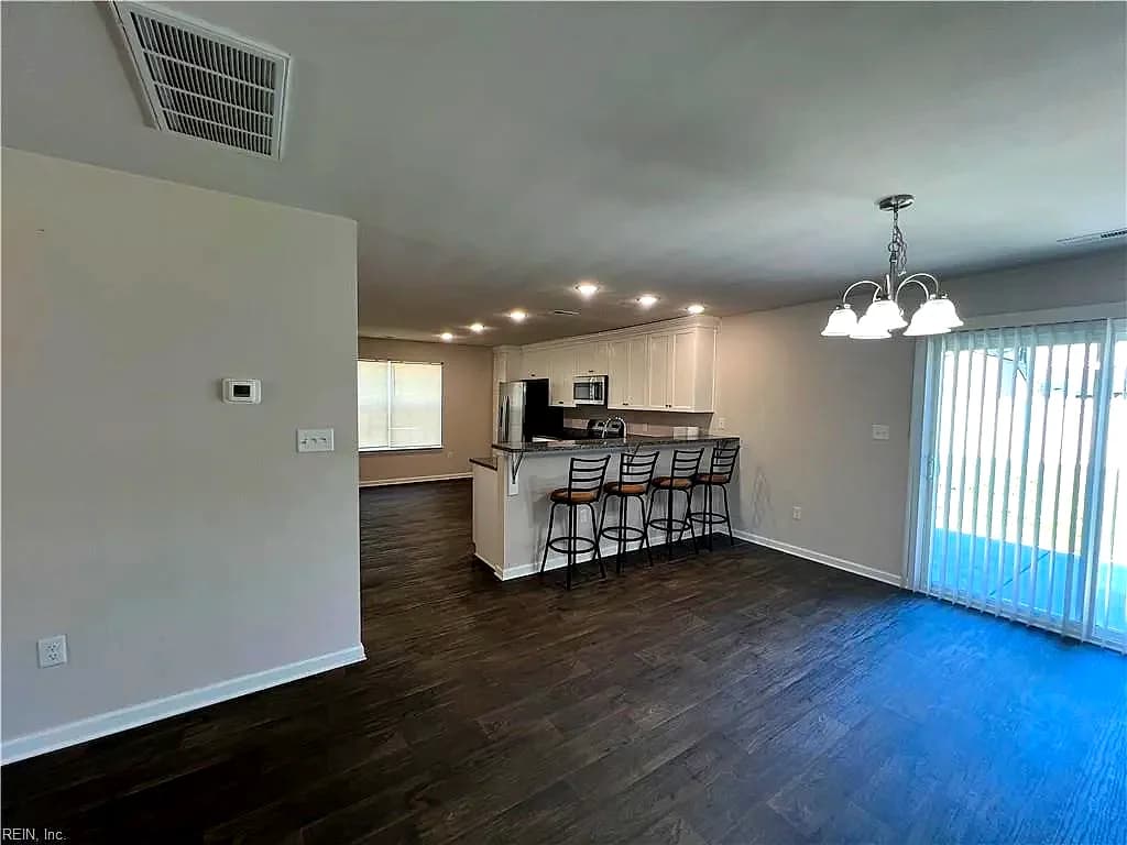 312 W 1st AVE, FRANKLIN VA 23851 thumb 9