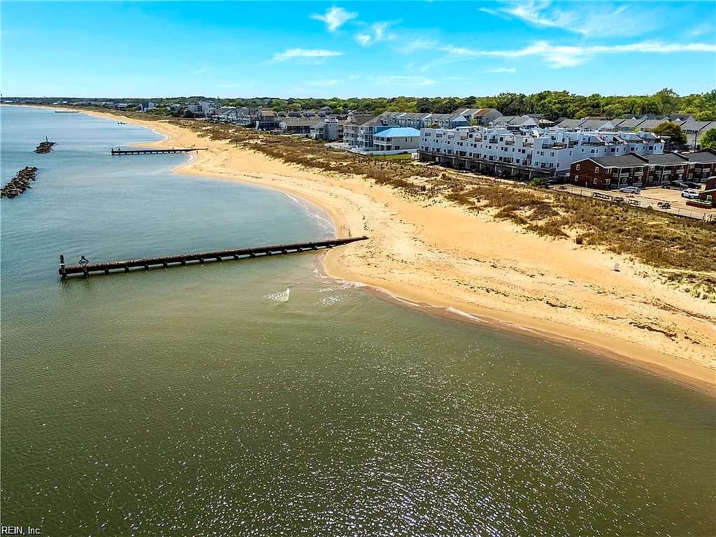 828 E Ocean View AVE #1, NORFOLK VA 23503 - Photo 3