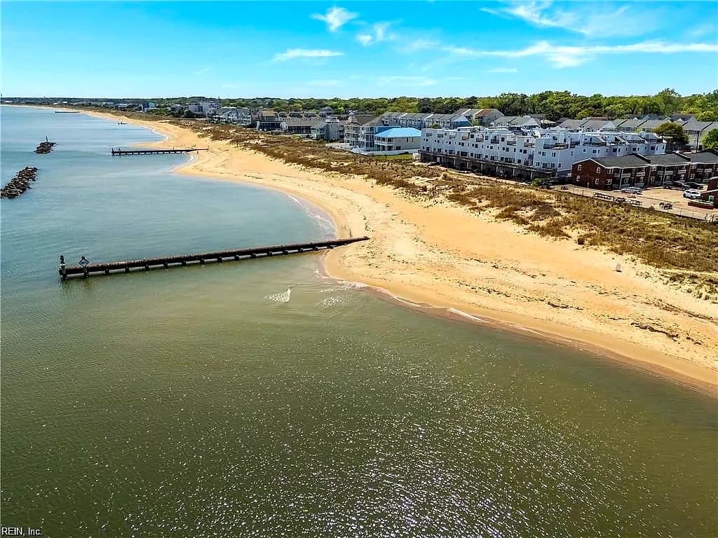 828 E Ocean View AVE #1, NORFOLK VA 23503 - Photo 3