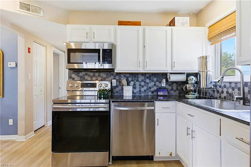 617 Kellam RD, VIRGINIABEACH VA 23462 thumb 10