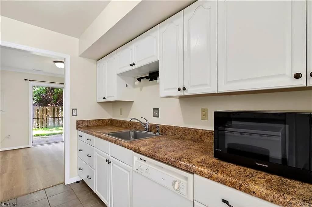937 Welch CIR, VIRGINIABEACH VA 23452 thumb 9