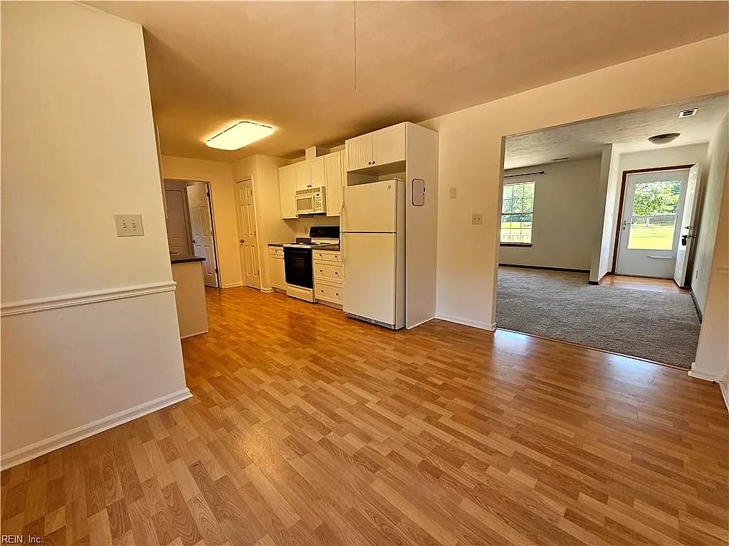 2164 Shipyard RD, CHESAPEAKE VA 23323 thumb 11