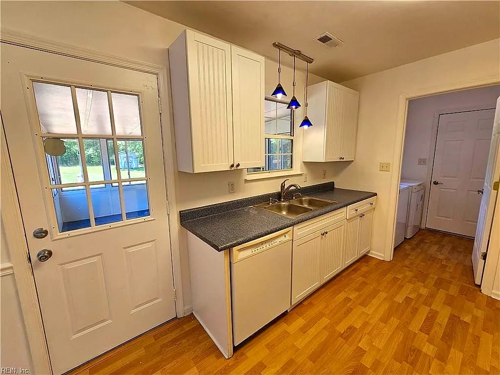 2164 Shipyard RD, CHESAPEAKE VA 23323 thumb 12