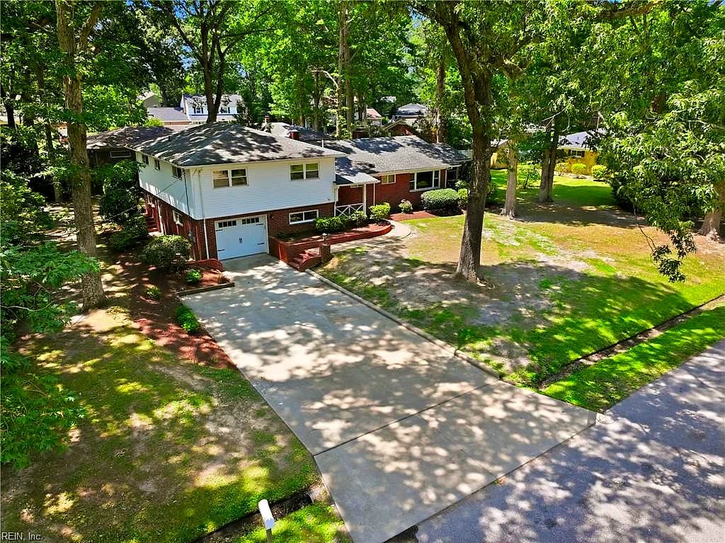 4629 Hermitage RD, VIRGINIA BEACH VA 23455 - Photo 4