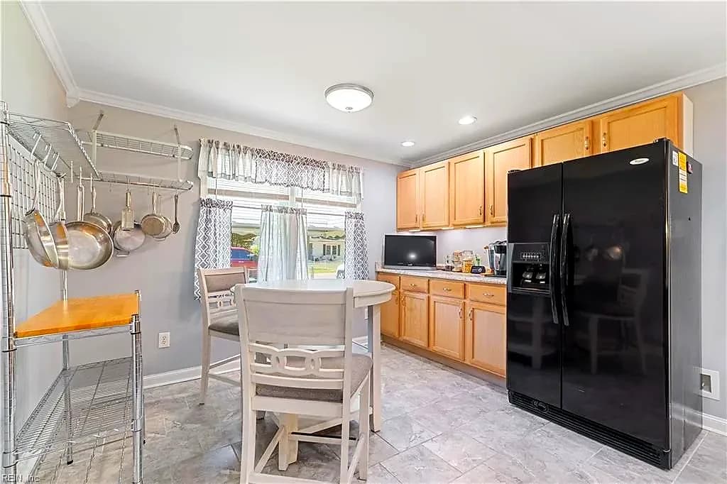719 Paul ST, NEWPORTNEWS VA 23605 thumb 12