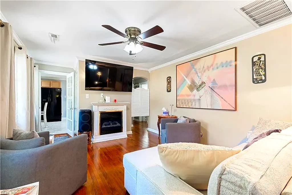 719 Paul ST, NEWPORTNEWS VA 23605 thumb 6
