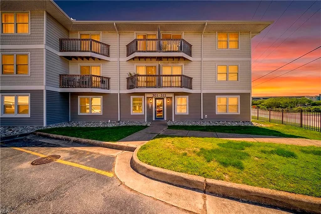 309 Norfolk AVE, VIRGINIA BEACH VA 23451 - Main photo