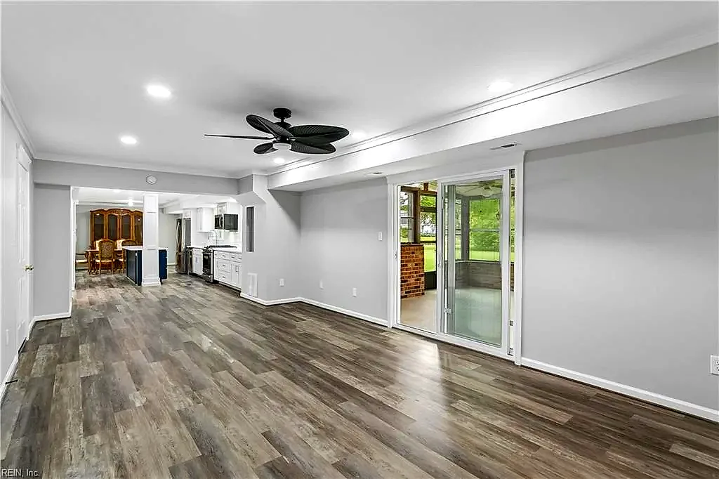 223 Captains CT, HAMPTON VA 23669 thumb 10