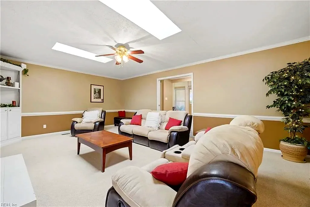 14 Valmoore DR, POQUOSON VA 23662 thumb 6