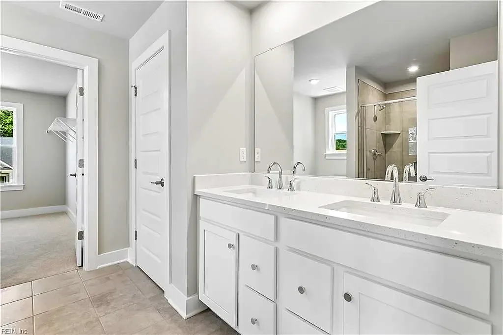 401 Heavens WAY, YORKTOWN VA 23693 thumb 12