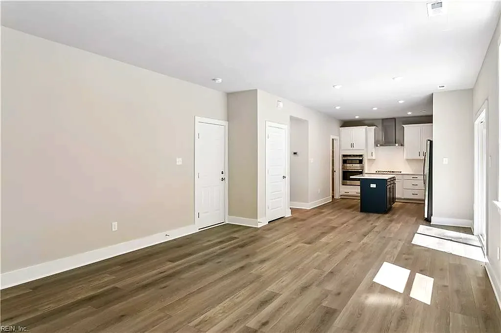 401 Heavens WAY, YORKTOWN VA 23693 thumb 9