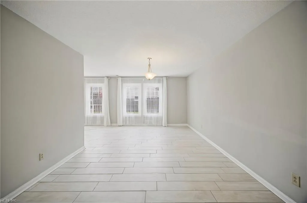 3717 Windridge RD, VIRGINIABEACH VA 23452 thumb 6