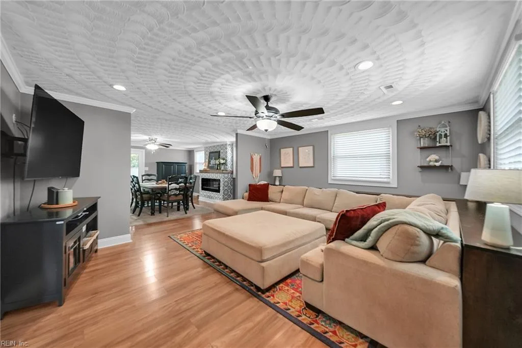 2204 Rawood DR, HAMPTON VA 23663 thumb 8