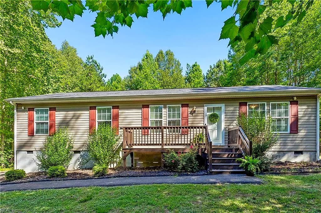 14306 Courthouse HWY, SMITHFIELD VA 23430 - Main photo
