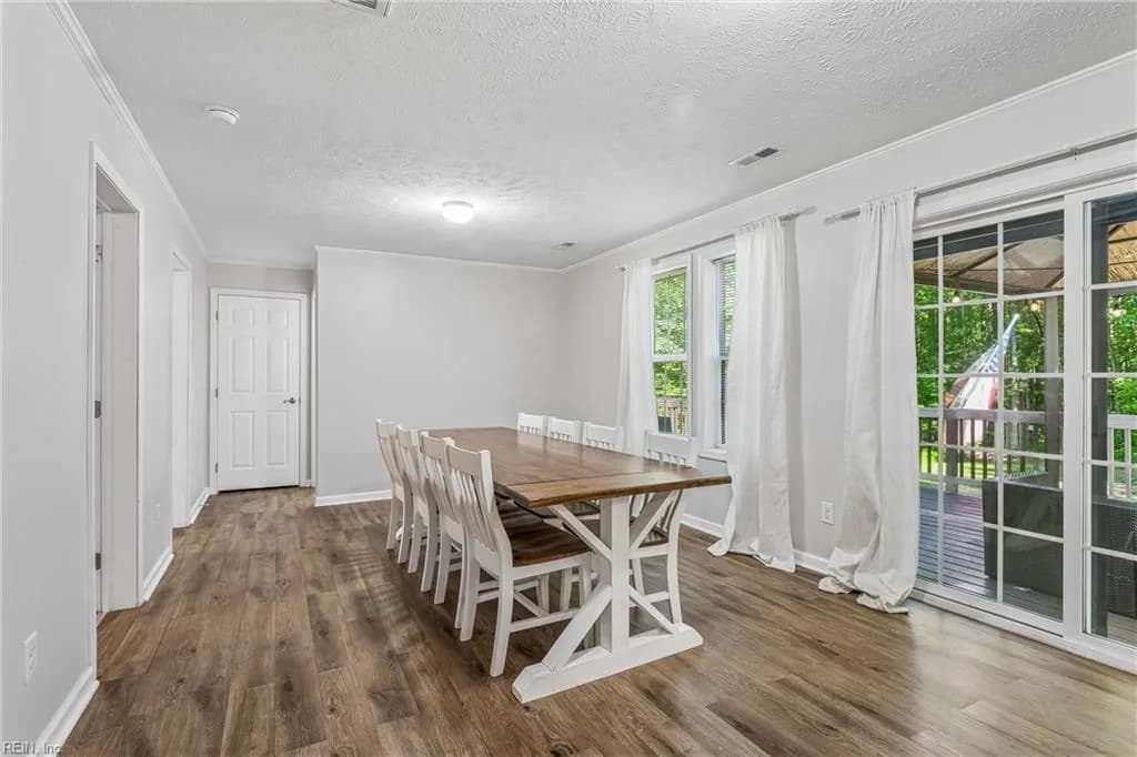 14306 Courthouse HWY, SMITHFIELD VA 23430 thumb 6