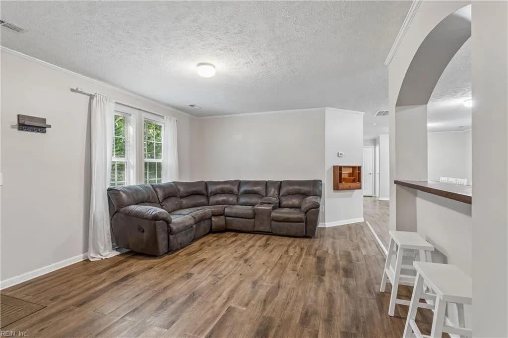 14306 Courthouse HWY, SMITHFIELD VA 23430 thumb 9