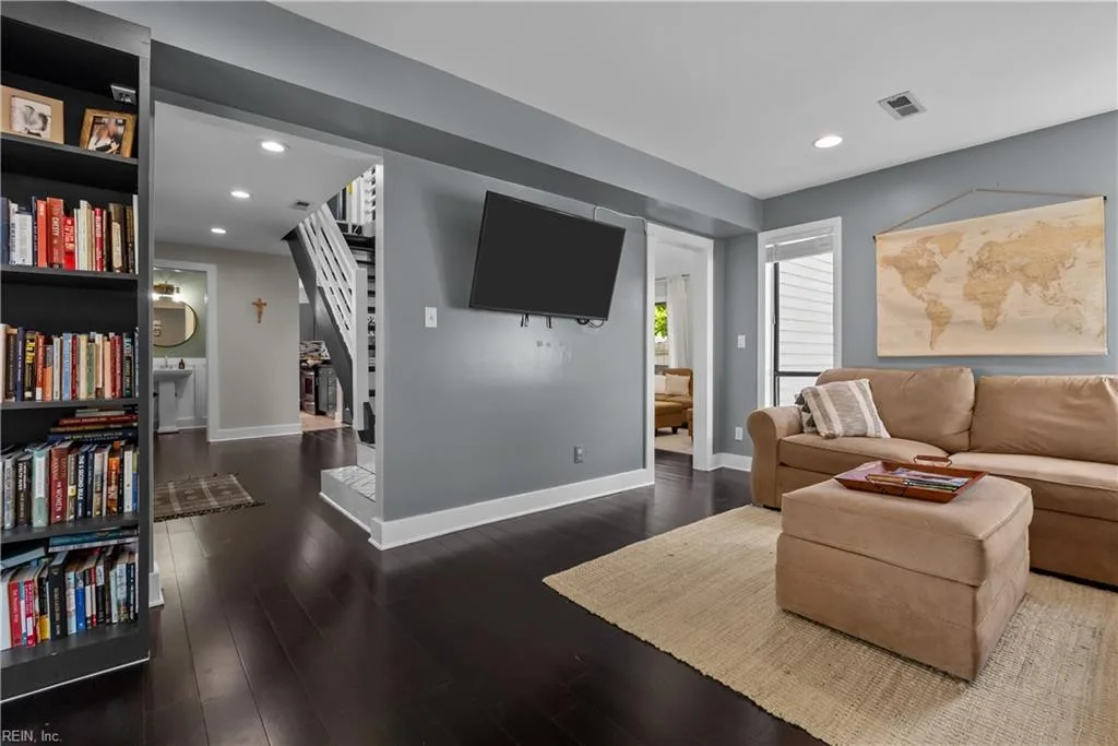 1361 Cypress PL, CHESAPEAKE VA 23320 thumb 8