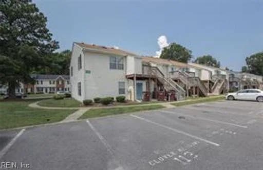 3555 Clover Meadows DR, CHESAPEAKE VA 23321 - Photo 2
