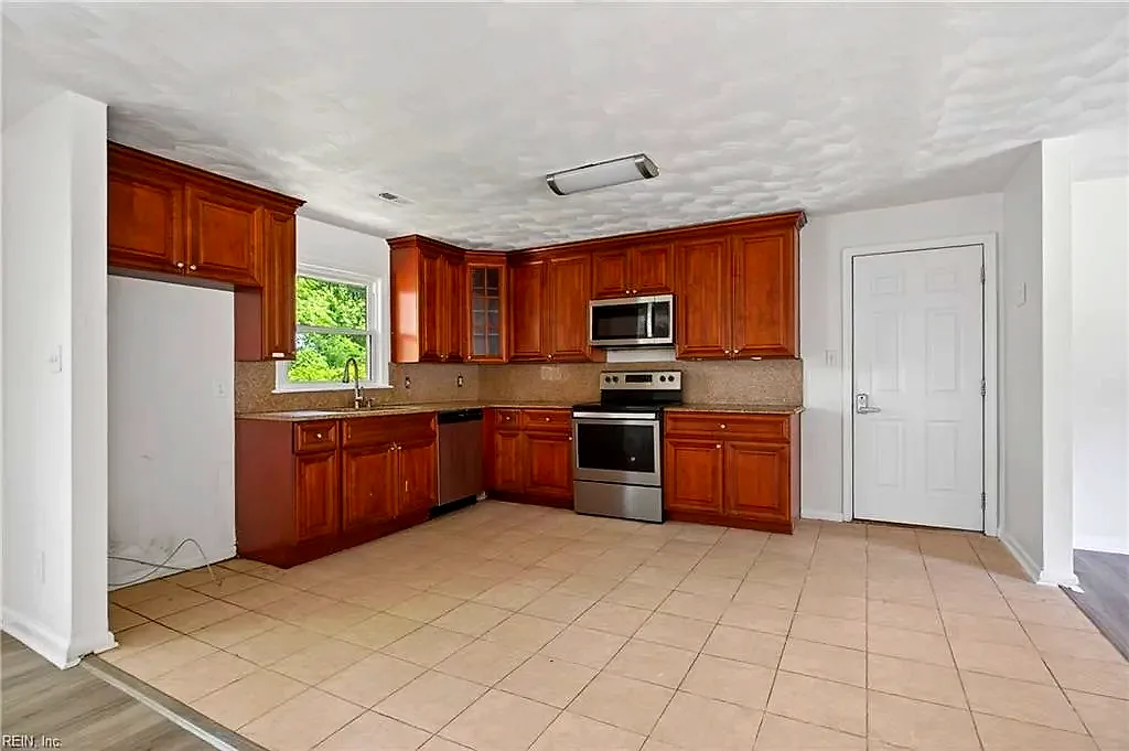 1703 Landsworth ST, CHESAPEAKE VA 23324 thumb 9