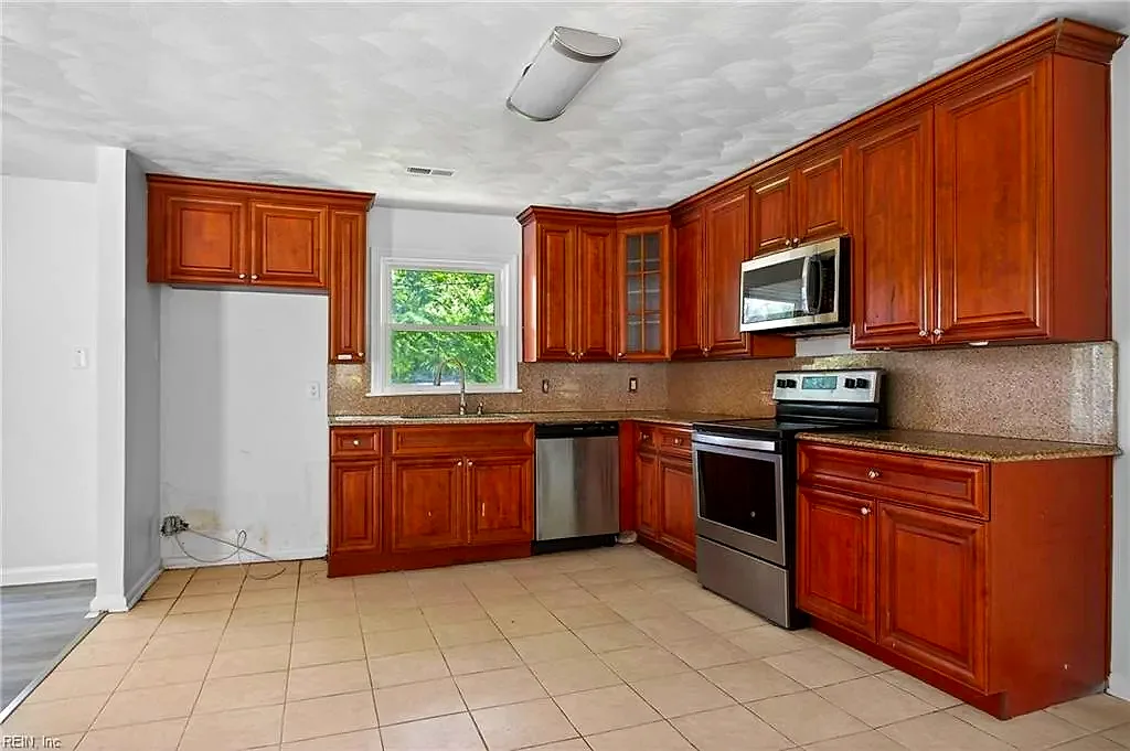 1703 Landsworth ST, CHESAPEAKE VA 23324 thumb 10