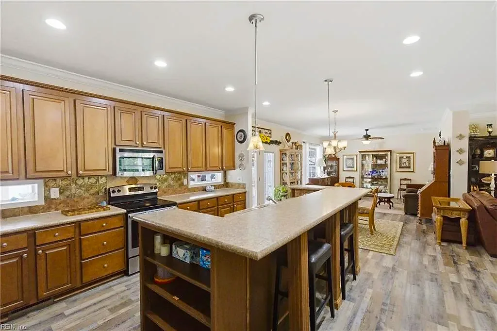 237 Cedar RD, CHESAPEAKE VA 23322 thumb 8