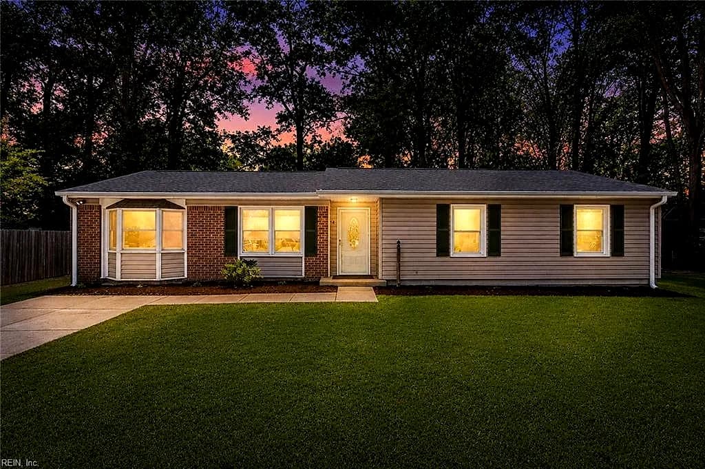 4 Two Oaks CT, PORTSMOUTH VA 23703 - Photo 3