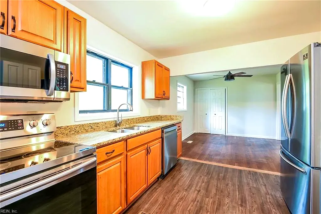 225 Thomas Nelson LN, WILLIAMSBURG VA 23185 thumb 10