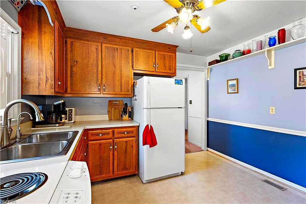 855 Wilmont LN, NEWPORT NEWS VA 23608 thumb 11