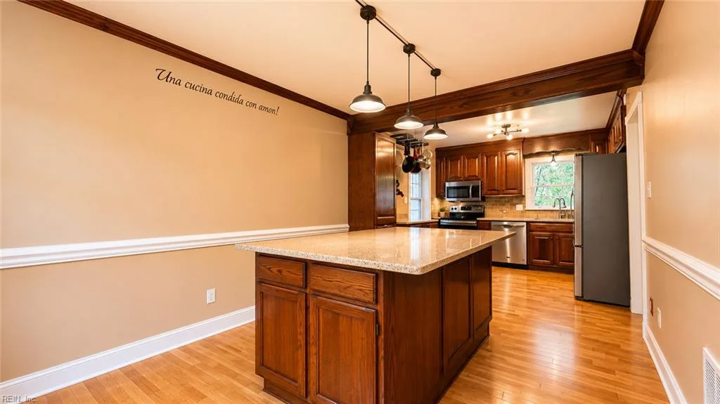 840 Moyer RD, NEWPORTNEWS VA 23608 thumb 9