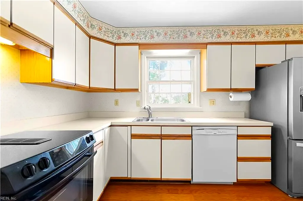 4536 Biscayne DR, VIRGINIABEACH VA 23455 thumb 12