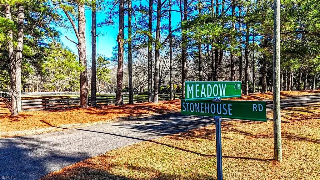 5 Meadow CIR, WILLIAMSBURG VA 23188 - Photo 5