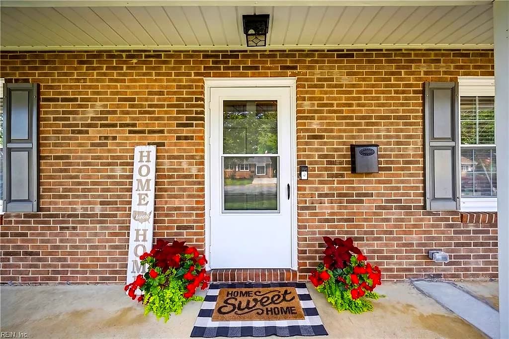 121 Hidalgo DR, HAMPTON VA 23669 thumb 6