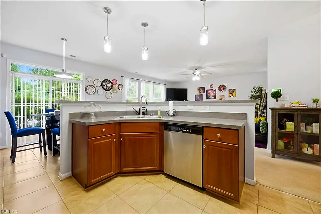 1020 Silver Charm CIR, SUFFOLK VA 23435 thumb 8