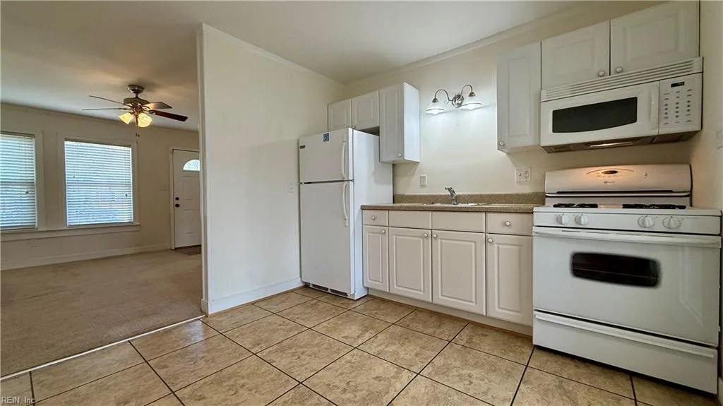 1607 Grimes RD, HAMPTON VA 23663 thumb 7