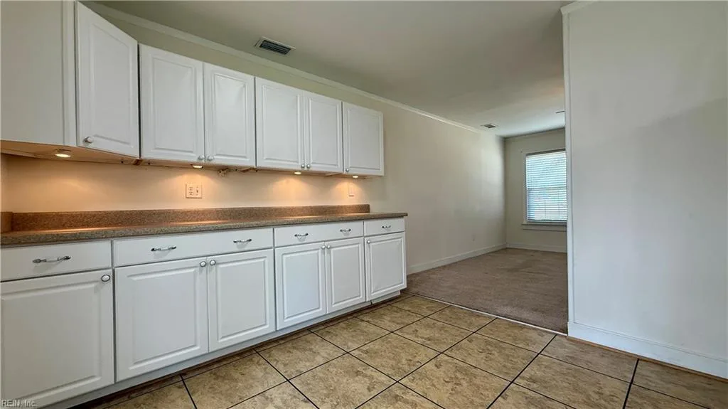 1607 Grimes RD, HAMPTON VA 23663 thumb 10