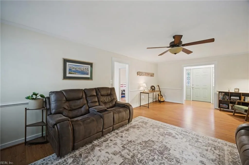 809 Grantham LN, CHESAPEAKE VA 23322 thumb 6