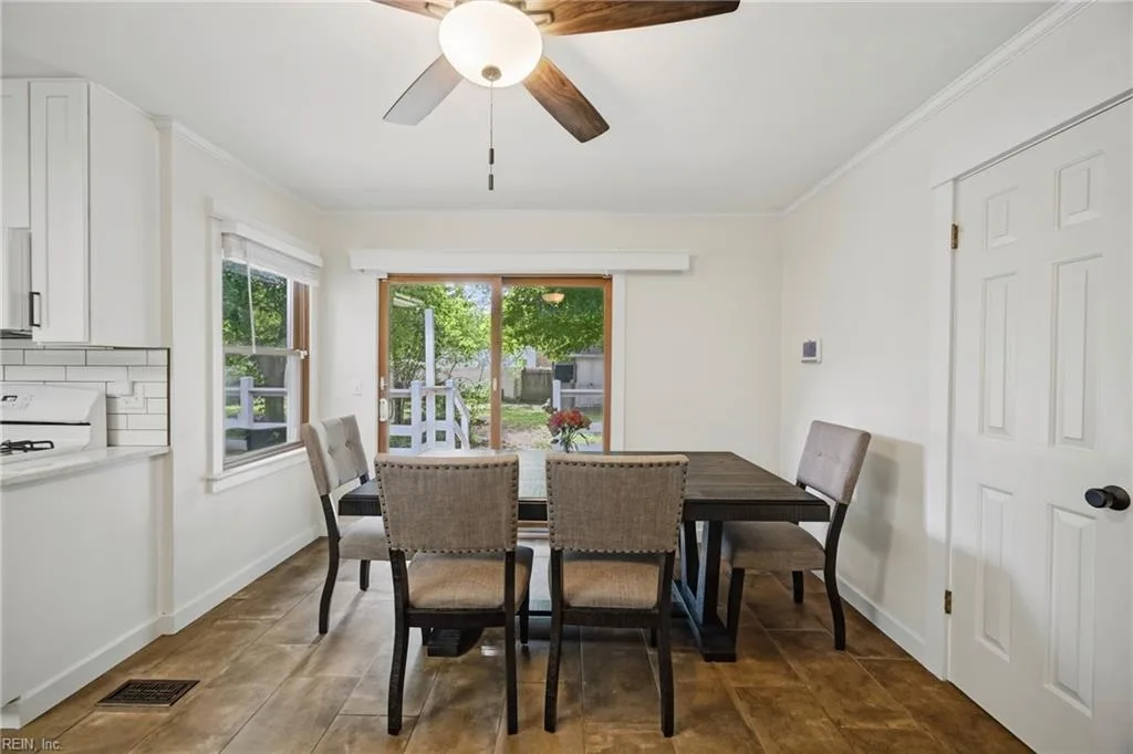 809 Grantham LN, CHESAPEAKE VA 23322 thumb 7