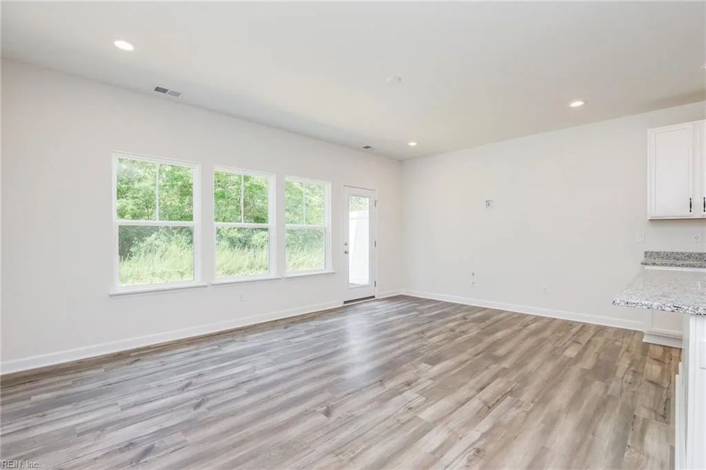 1011 Serene RD #103, SUFFOLK VA 23435 thumb 10
