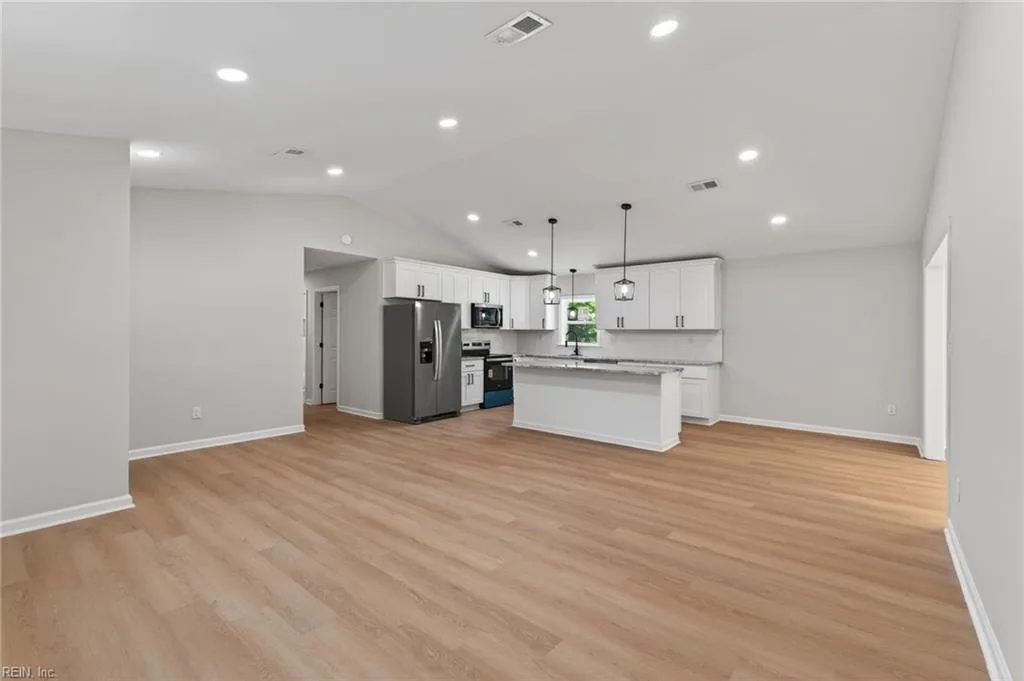 7396 Birch Island RD, WAKEFIELD VA 23888 thumb 6