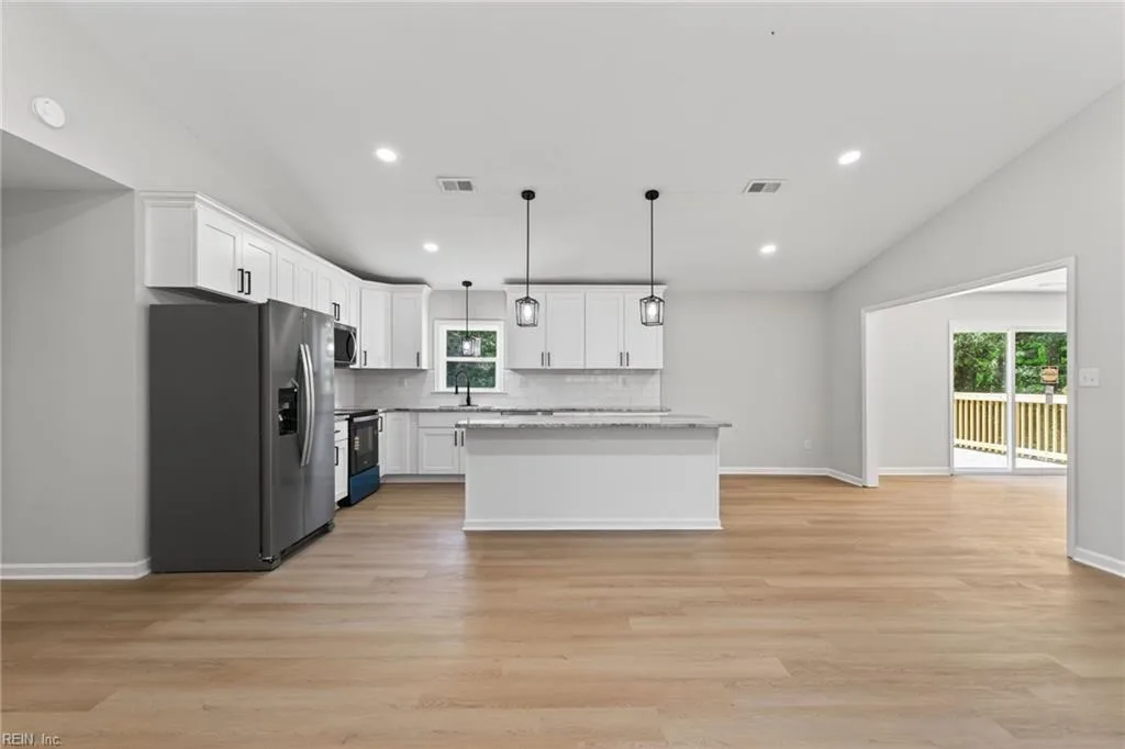 7396 Birch Island RD, WAKEFIELD VA 23888 thumb 9