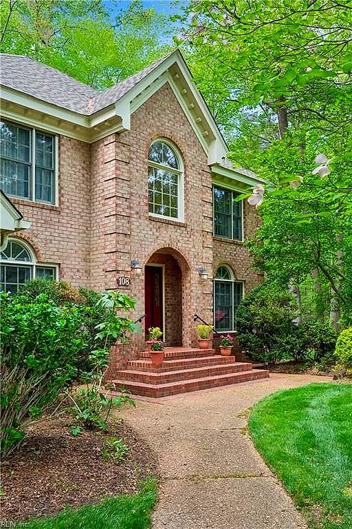 108 Flag Creek RD, YORKTOWN VA 23693 - Photo 5