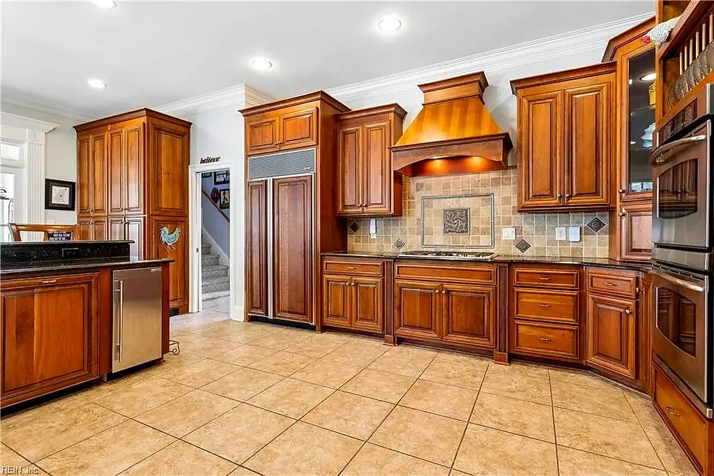 220 Olde Pond LN, YORKTOWN VA 23693 thumb 12